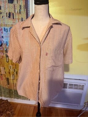 Levi's Short-Sleeve Button-Down Shirt - Tan & White Stripes